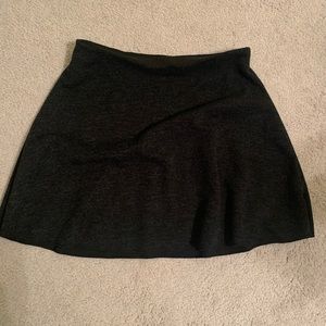 Zara gray skirt, size small, good condition